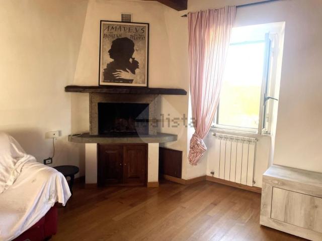 Appartamento in vendita di 105 m² in Via Furio Camillo