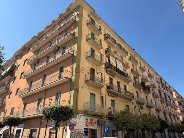 Appartamento in vendita di 105 m² in Via Italia, 54