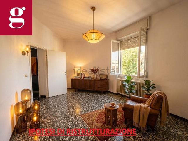 Appartamento in vendita di 105 m² in Via IV Novembre, 61