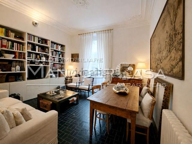Appartamento in vendita di 105 m² in Via Oberto Cancelliere, 10