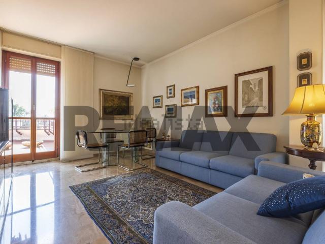 Appartamento in vendita di 105 m² in Via Orazio, 11