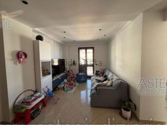 Appartamento in vendita di 105 m² in Via Lombardia, 69