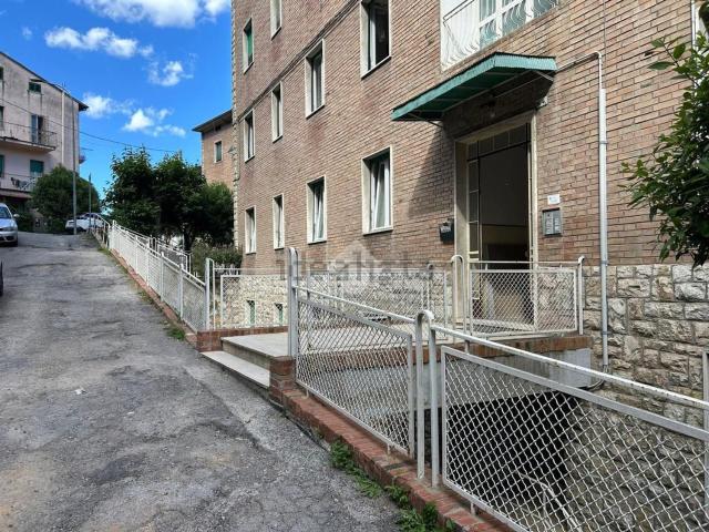 Appartamento in vendita di 105 m² in Via Lorenzo Maitani, 4