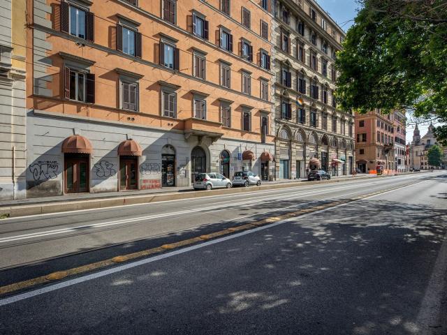 Appartamento in vendita di 105 m² in Via Labicana, 72
