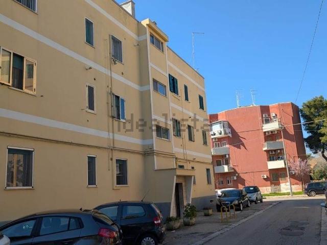 Appartamento in vendita di 105 m² in Via Lago di Como, 14