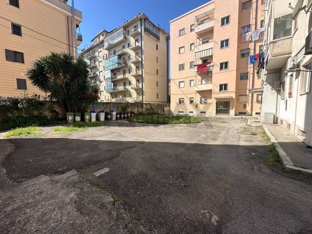 Appartamento in vendita di 105 m² in Via Leonardo Bianchi, 2