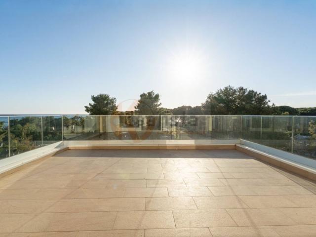 Appartamento in vendita di 105 m² in Via Lido, 125