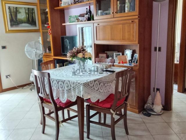 Appartamento in vendita di 105 m² in Via Lionello Brindani