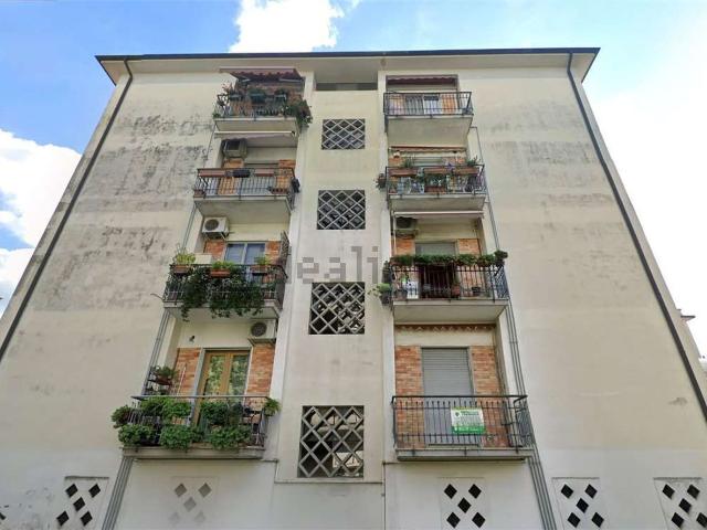 Appartamento in vendita di 105 m² in Via Luigi Gasparinetti