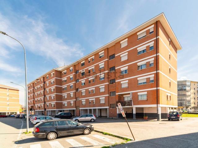 Appartamento in vendita di 105 m² in Via Luigi Einaudi, 25