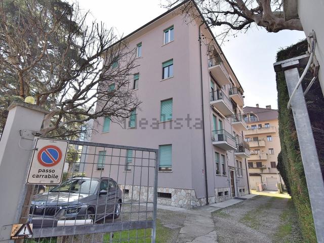 Appartamento in vendita di 105 m² in Via Luigi Negrelli, 3