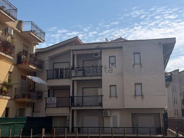 Appartamento in vendita di 105 m² in Via Monaci