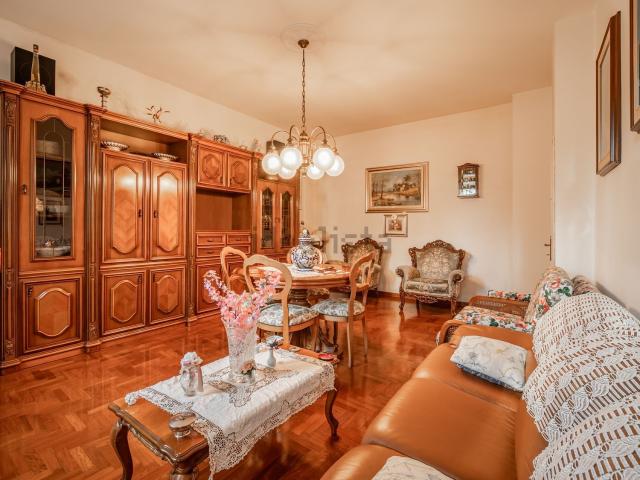Appartamento in vendita di 105 m² in Via Montefiorino, 6