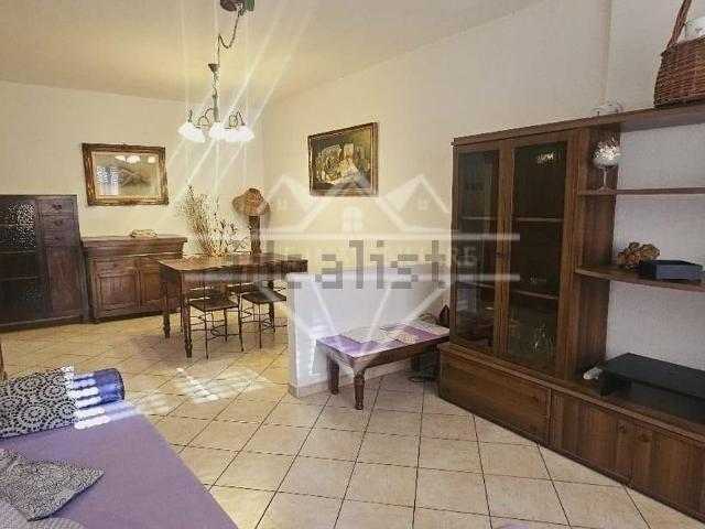 Appartamento in vendita di 105 m² in Via Montia, 6