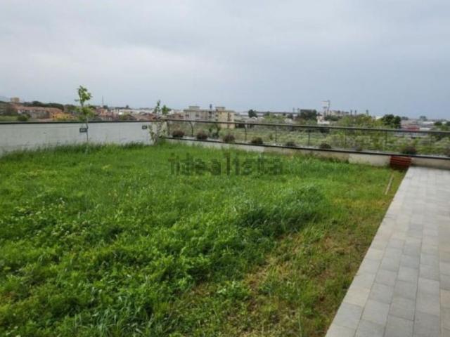 Appartamento in vendita di 105 m² in Via Monticelli di Fuorni