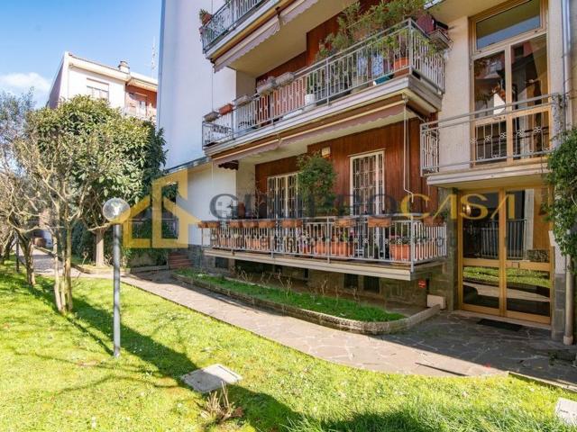 Appartamento in vendita di 105 m² in Via Monza, 87