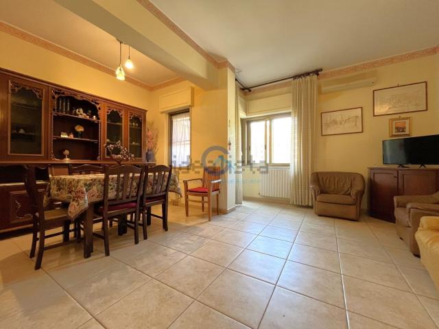 Appartamento in vendita di 105 m² in Via Magenta, 13