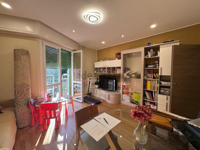 Appartamento in vendita di 105 m² in Via Mar Nero