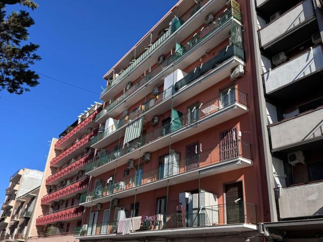 Appartamento in vendita di 105 m² in Via Martiri D&apos Otranto, 86