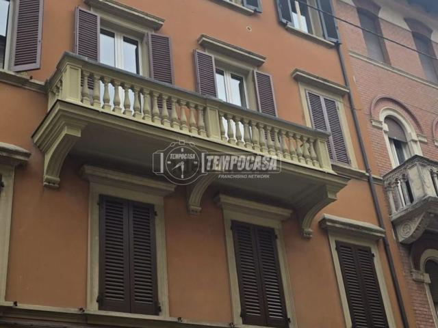 Appartamento in vendita di 105 m² in Via Mascarella