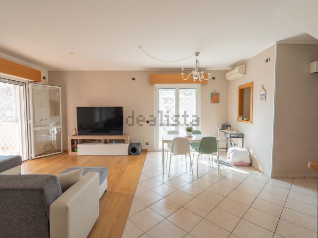 Appartamento in vendita di 105 m² in Via Maso Finiguerra, 101