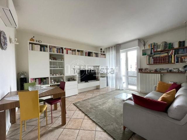 Appartamento in vendita di 105 m² in Via Messico, 3