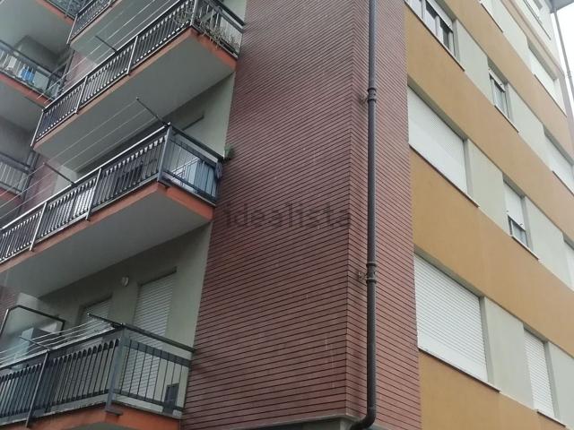 Appartamento in vendita di 105 m² in Via Michelangelo Buonarroti, 6