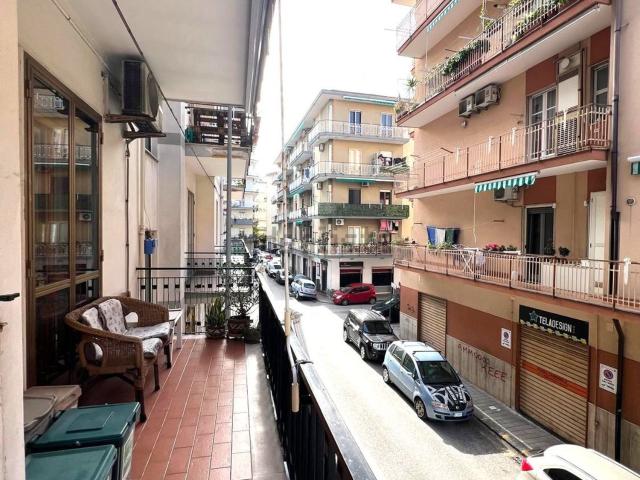 Appartamento in vendita di 105 m² in Via Michelangelo Juliano