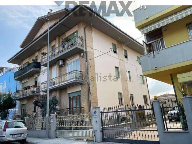Appartamento in vendita di 105 m² in Via Milano, 104