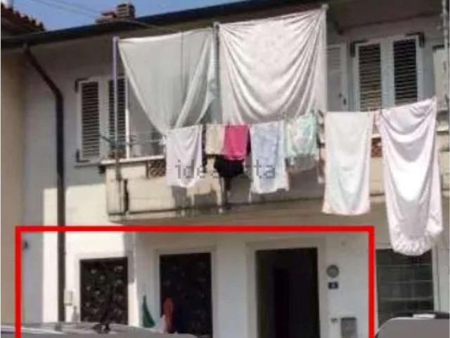 Appartamento in vendita di 105 m² in Via N. Sauro, 9