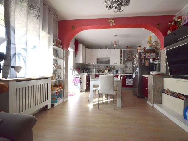 Appartamento in vendita di 105 m² in Via Nazionale, 164