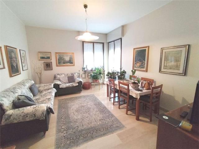 Appartamento in vendita di 105 m² in Via Nazzario Sauro