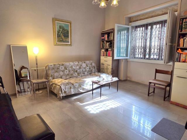 Appartamento in vendita di 105 m² in Via Nicola Cataldi, 45