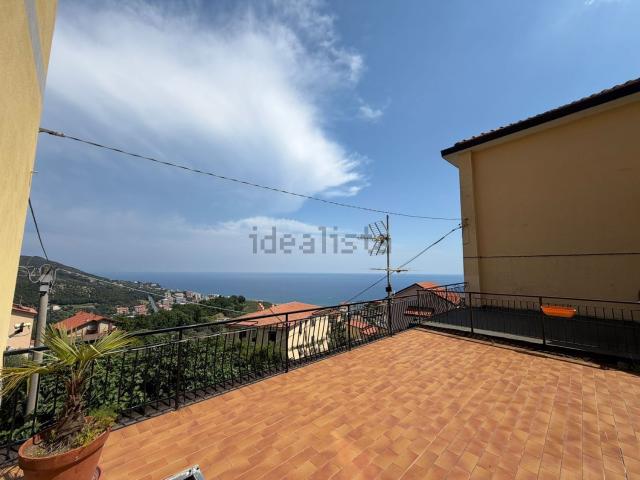 Appartamento in vendita di 105 m² in Via Nuova Cantalupo, 47