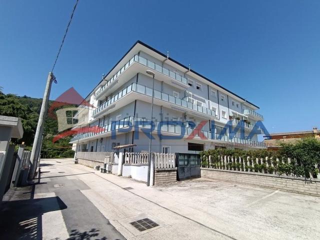 Appartamento in vendita di 105 m² in Via S. D&apos Acquisto, 14