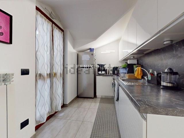 Appartamento in vendita di 105 m² in Via Salerano, 34