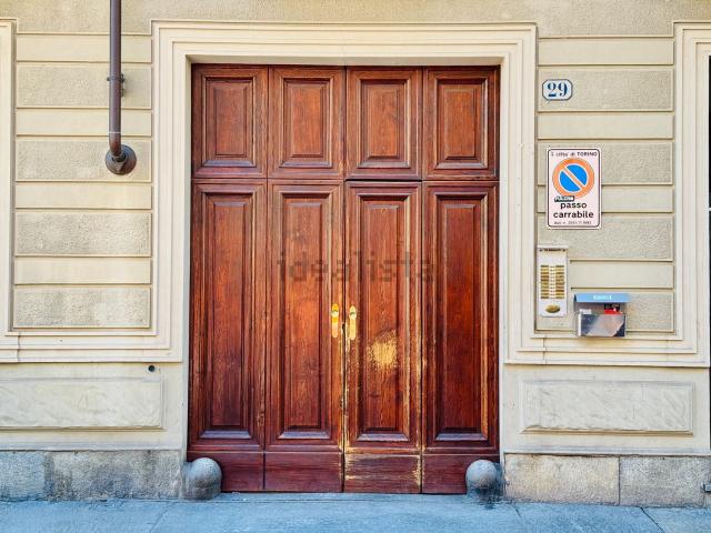 Appartamento in vendita di 105 m² in Via Salerno, 29