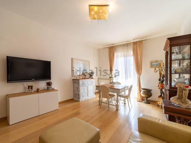 Appartamento in vendita di 105 m² in Via San Paolo della Croce