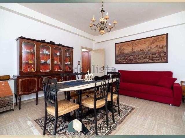 Appartamento in vendita di 105 m² in Via San Pietro, 10