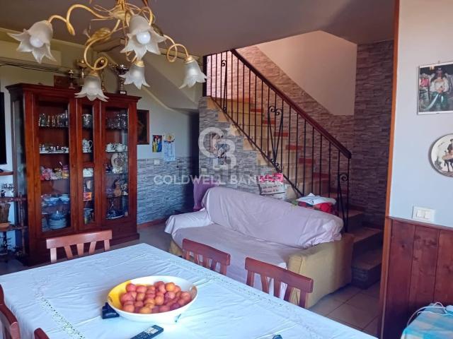 Appartamento in vendita di 105 m² in Via San Silvestro, 7