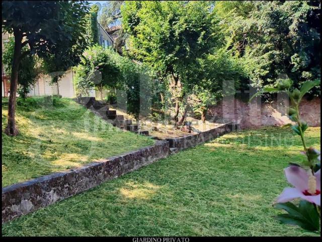 Appartamento in vendita di 105 m² in Via San Sisto, 12