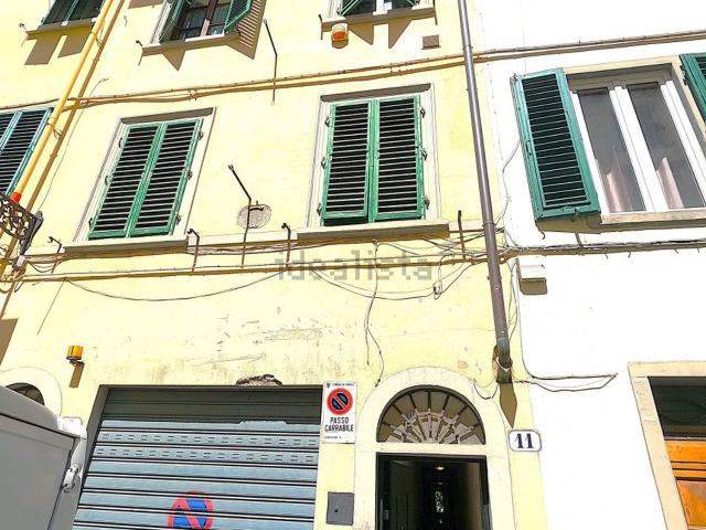 Appartamento in vendita di 105 m² in Via San Zanobi