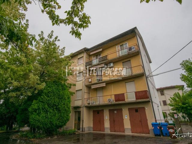 Appartamento in vendita di 105 m² in Via Sandro Cabassi, 11