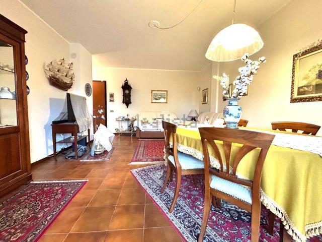Appartamento in vendita di 105 m² in Via Santa Maria Maddalena, 1