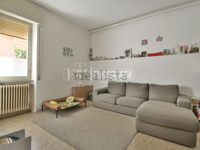 Appartamento in vendita di 105 m² in Via Sassari, 20