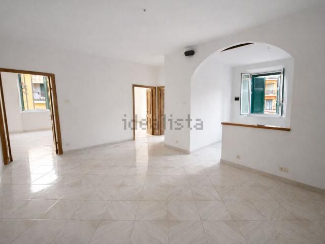 Appartamento in vendita di 105 m² in Via Sebastiano Lambardi