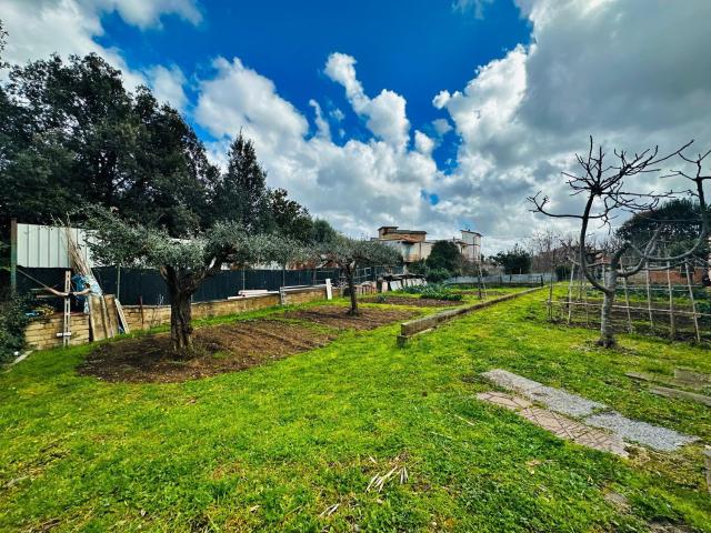Appartamento in vendita di 105 m² in Via Sinnai, 43
