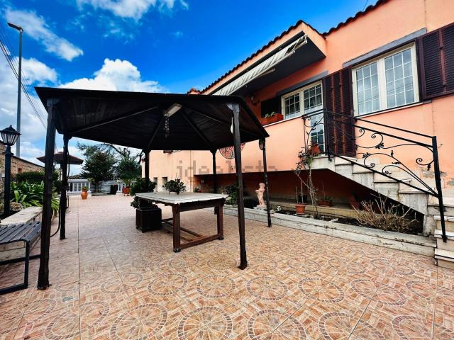 Appartamento in vendita di 105 m² in Via Sinnai