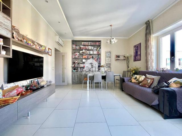 Appartamento in vendita di 105 m² in Via Palmiro Togliatti, 22