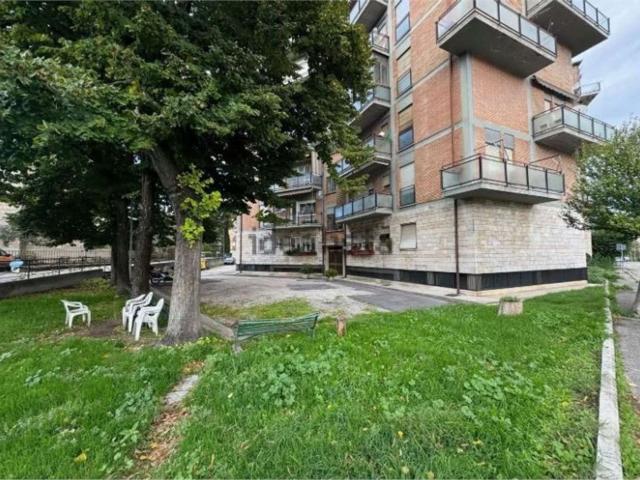 Appartamento in vendita di 105 m² in Via Papa Benedetto III